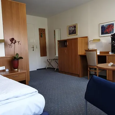 Rheinland 3*