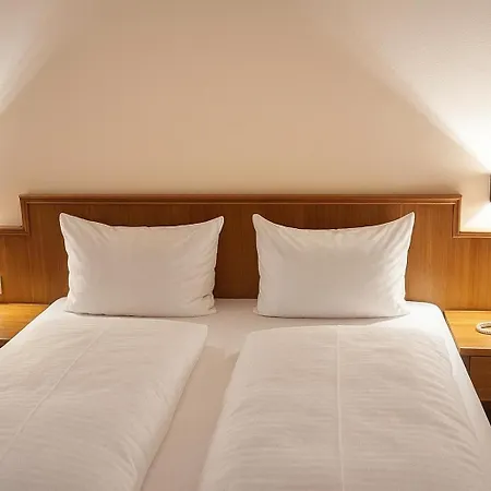 Rheinland 3* Bad Orb